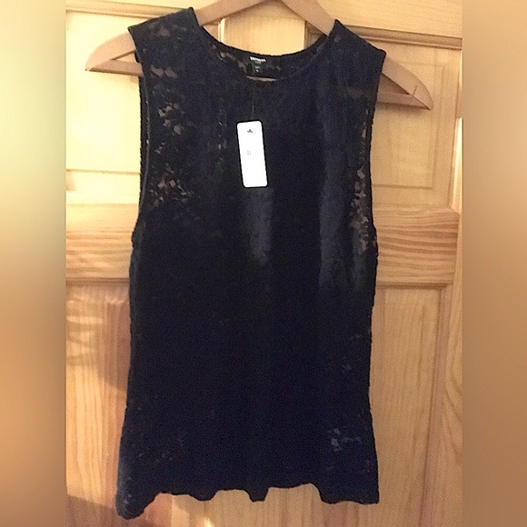 Express NWT Fitted Black Lace Crew Neck Tank - Picture 6 of 12
